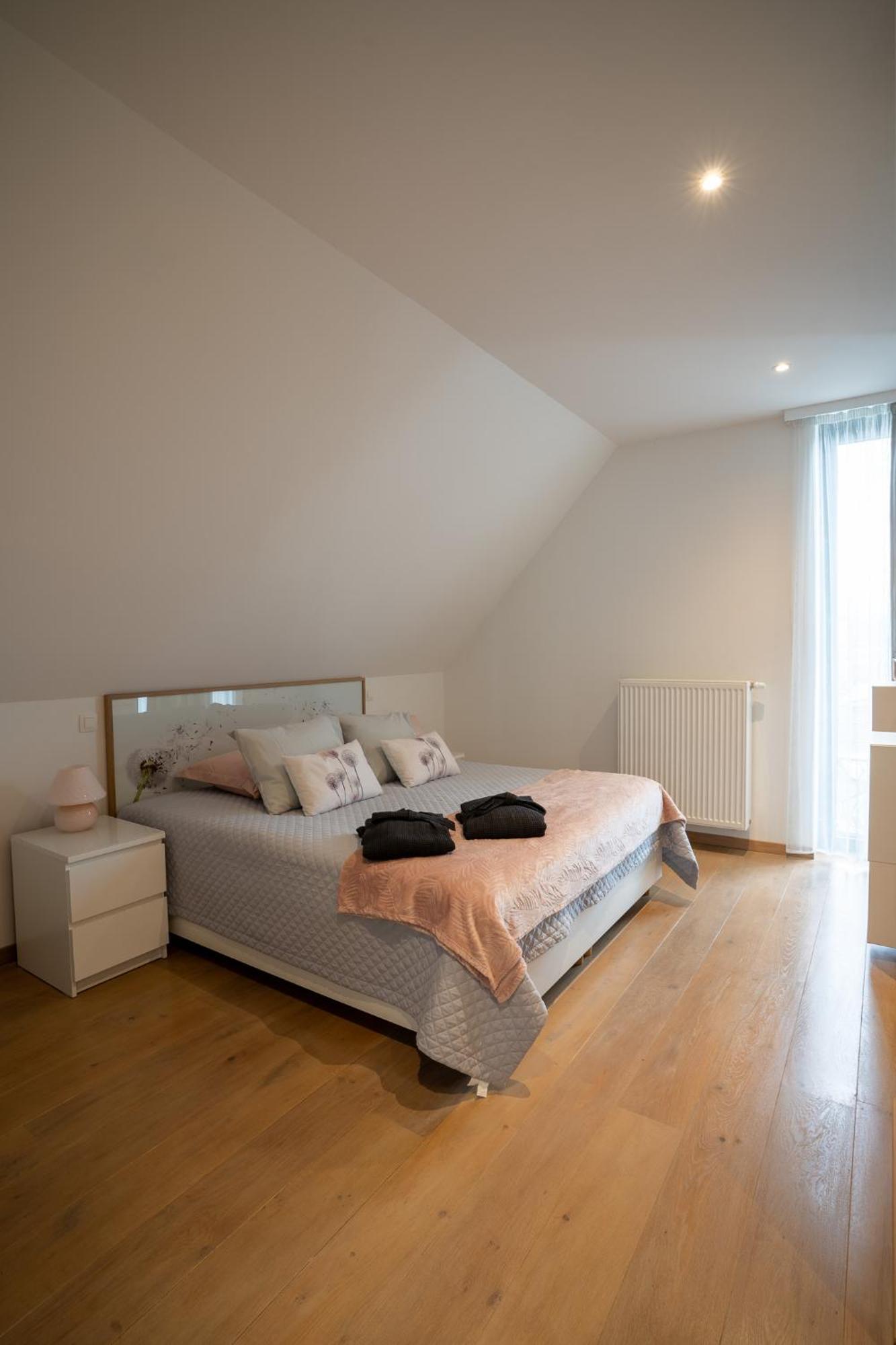 Bed and Breakfast Les Arbres Sous Le Vent A 10 Min De Pairi Daiza Jurbise Exterior foto