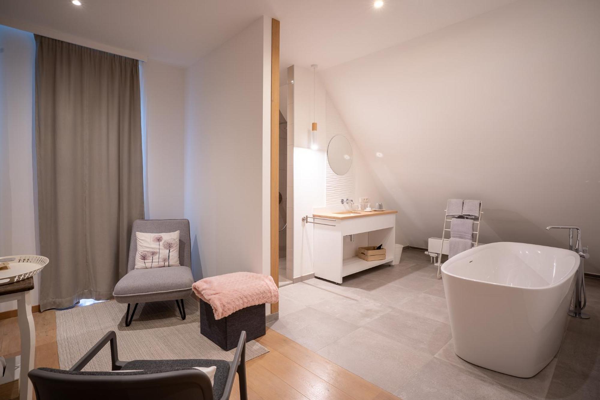 Bed and Breakfast Les Arbres Sous Le Vent A 10 Min De Pairi Daiza Jurbise Exterior foto